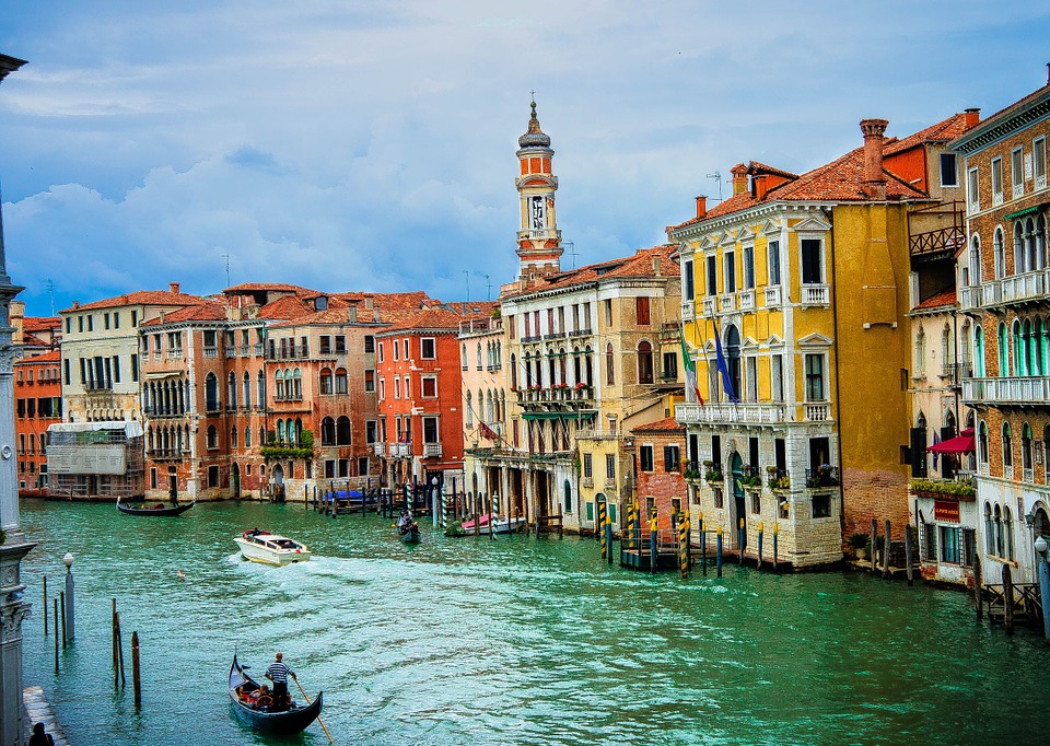 Romantic Honeymoon Destinations 6: Venice, Italy
