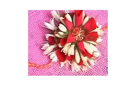 raksha-bandhan-floral-rakhi