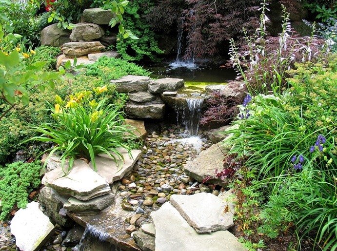 pond water features waterfalls