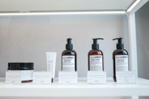online cosmetic store