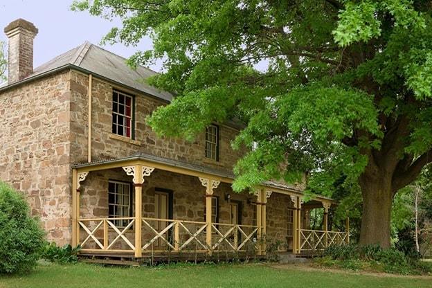 old stone house bungendore